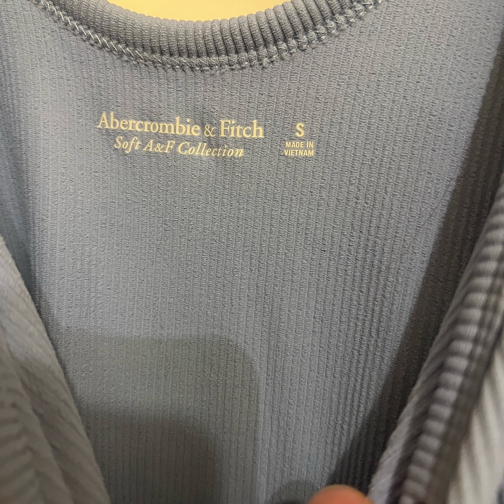 Abercrombie Bodysuit Lot Size Small - Picture 9 of 10